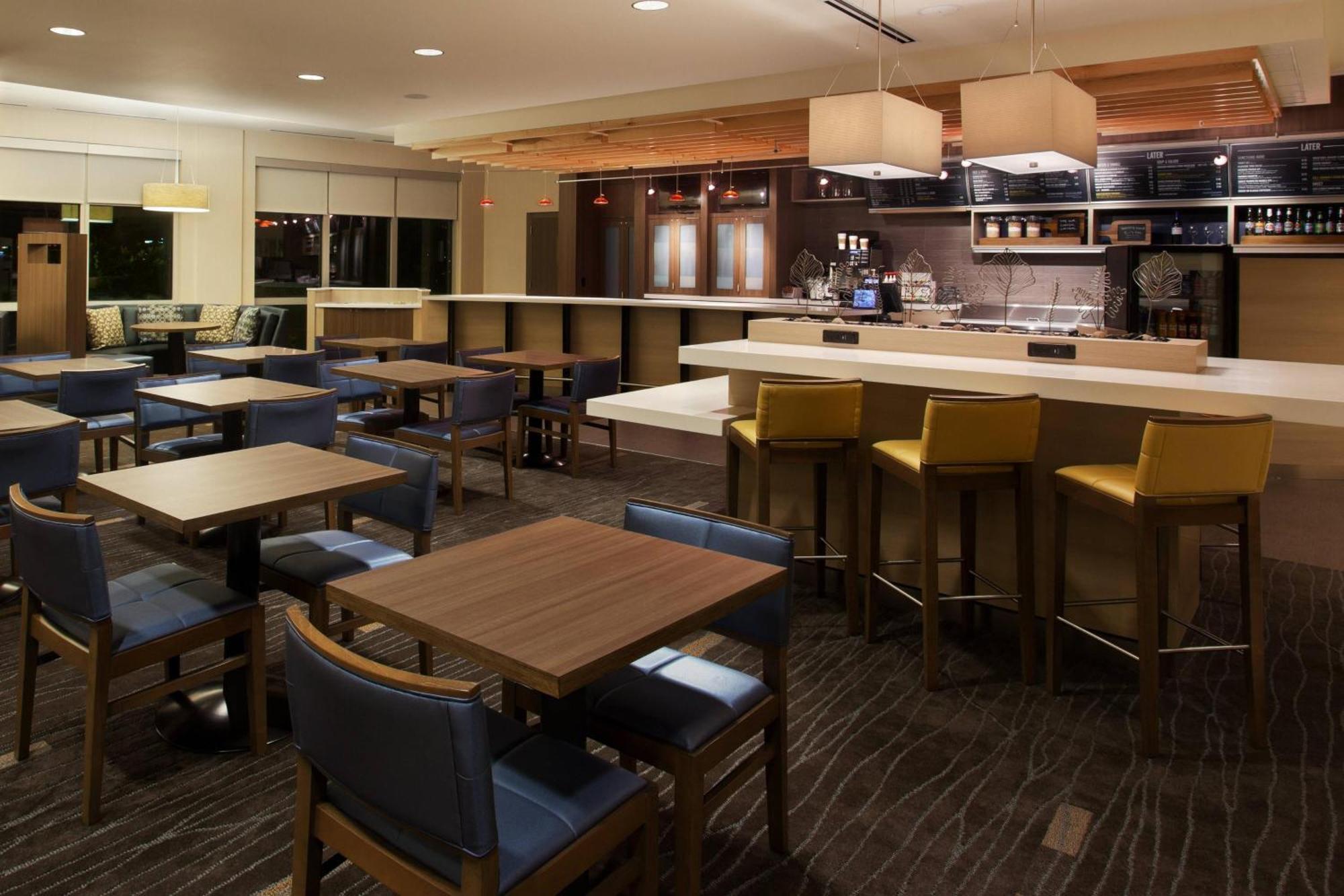 Courtyard By Marriott Orlando South/Grande Lakes Area Williamsburg Екстер'єр фото